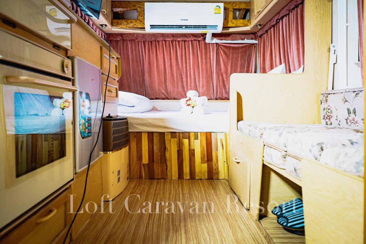 Loft Caravan Resort Haad Chao Samran Eksteriør billede