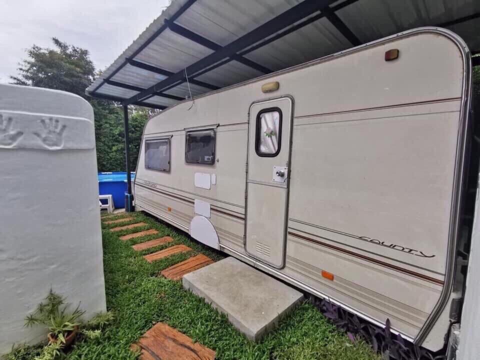 Loft Caravan Resort Haad Chao Samran Eksteriør billede