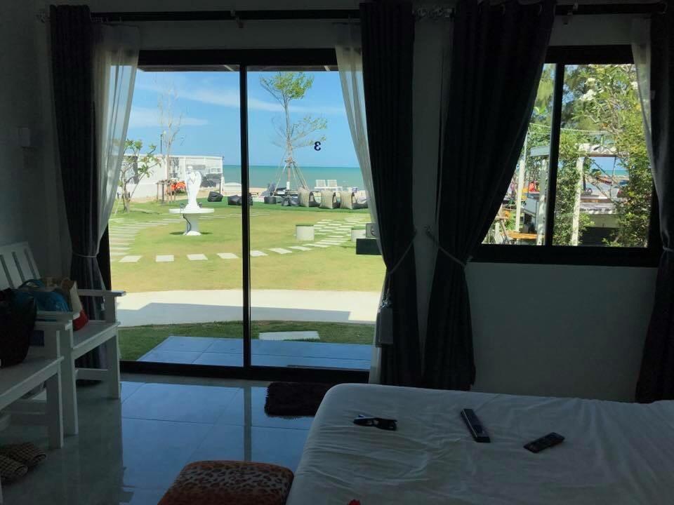 Loft Caravan Resort Haad Chao Samran Eksteriør billede